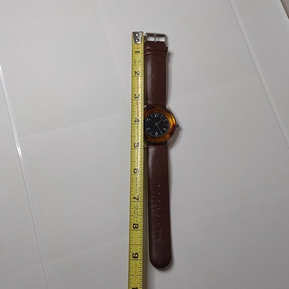 Tortoise And Brown Band Watch - Picture 8 of 12